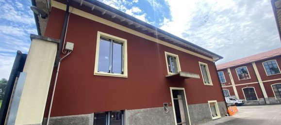 230m² Office in Monza, Italy No. 71637 18