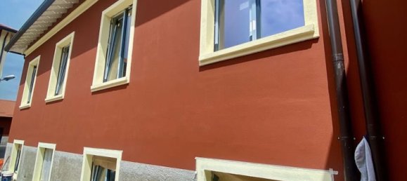 230m² Office in Monza, Italy No. 71637 22