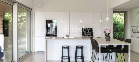 12 rooms Villa in Torri del Benaco, Italy No. 85171 19