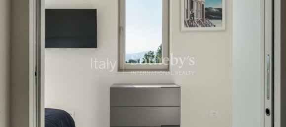 12 rooms Villa in Torri del Benaco, Italy No. 85171 23