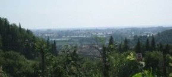 Casa de 13 habitaciónes en Massarosa, Italy No. 207682 2