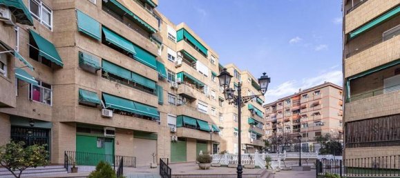 4 bedrooms Apartment in Granada, Spain No. 142180 28