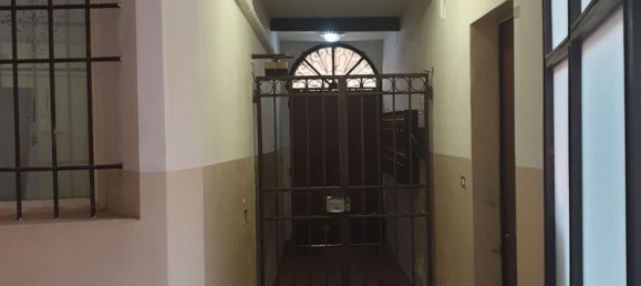 6 bedrooms Apartment in Bologna, Italy No. 371485 4