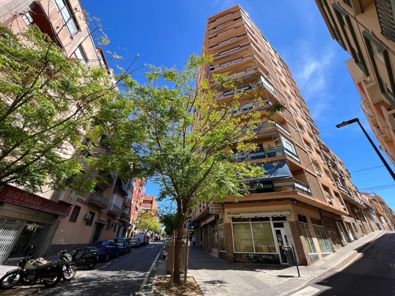 4 Schlafzimmer Wohnung in Alicante, Spain, Nr. 284087