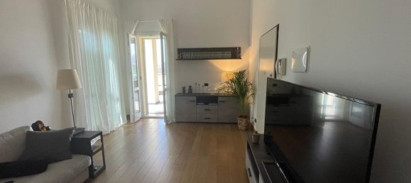 5 rooms Penthouse in Carpi, Italy No. 124882 12