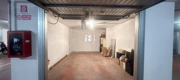 Garage à Rome, Italy 24m² No. 38593 6