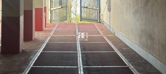 Garage à Rome, Italy 24m² No. 38593 8