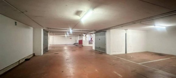 Garage à Rome, Italy 24m² No. 38593 7
