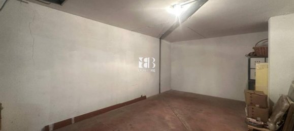 Garage à Rome, Italy 24m² No. 38593 5