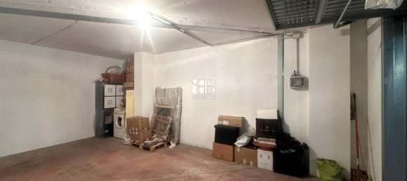 Garage à Rome, Italy 24m² No. 38593 4