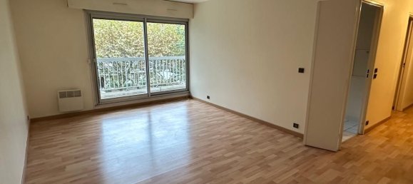 4 bedrooms Apartment in Le Raincy, France No. 162229 2