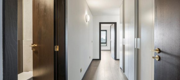 4 bedrooms Apartment in Porto, Portugal No. 95145 12