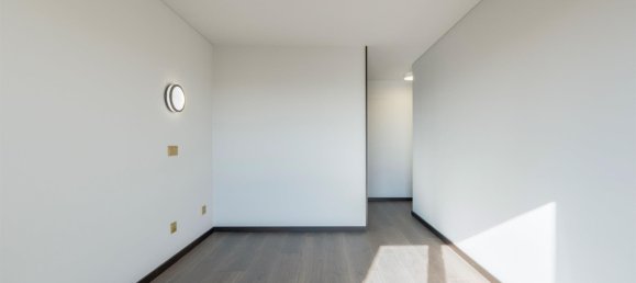 4 bedrooms Apartment in Porto, Portugal No. 95145 23