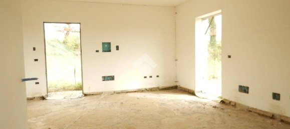 Дом с 1 спальней в Непи, Италия № 311786 9