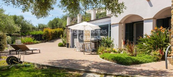 Villa de 7 habitaciónes en Civezza, Italy No. 8281 3