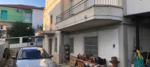 7 rooms Apartment in Pescara, Italy No. 93513 3