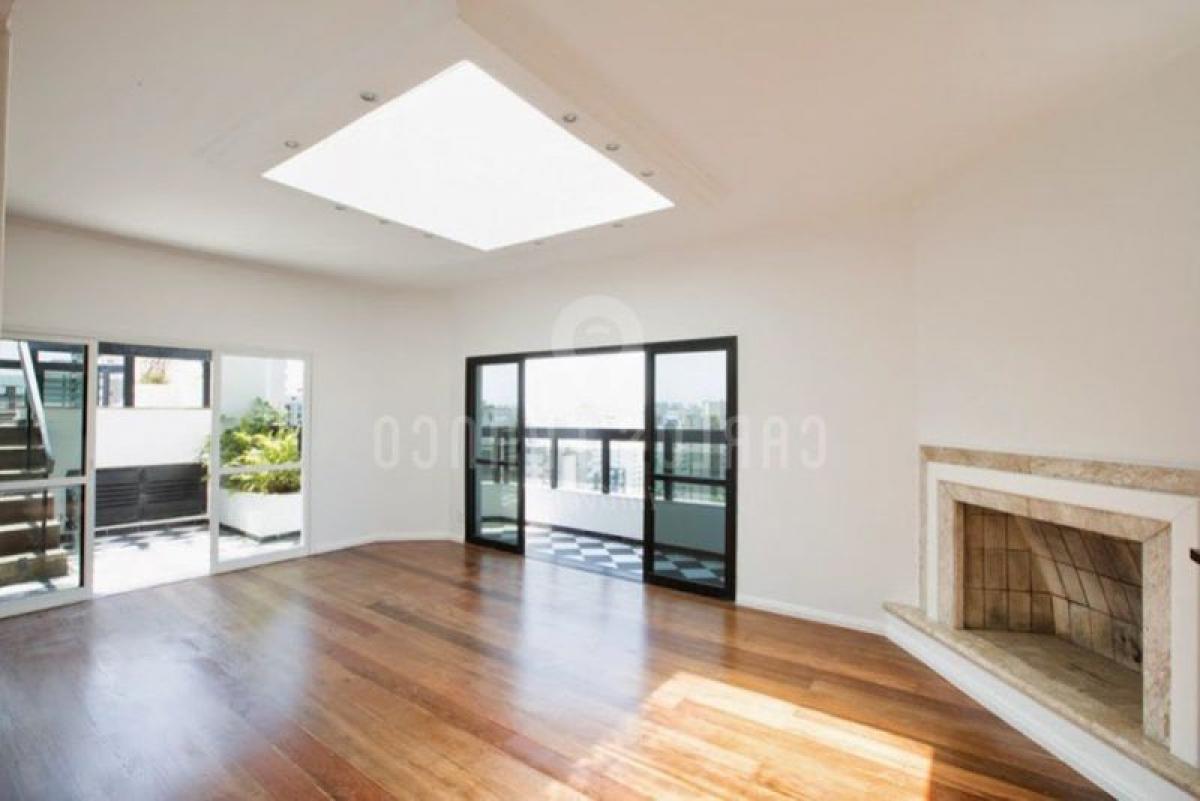 4 bedrooms House in Sao Paulo, Brazil No. 594083