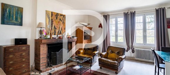 10 bedrooms House in Vitry-aux-Loges, France No. 244882 12