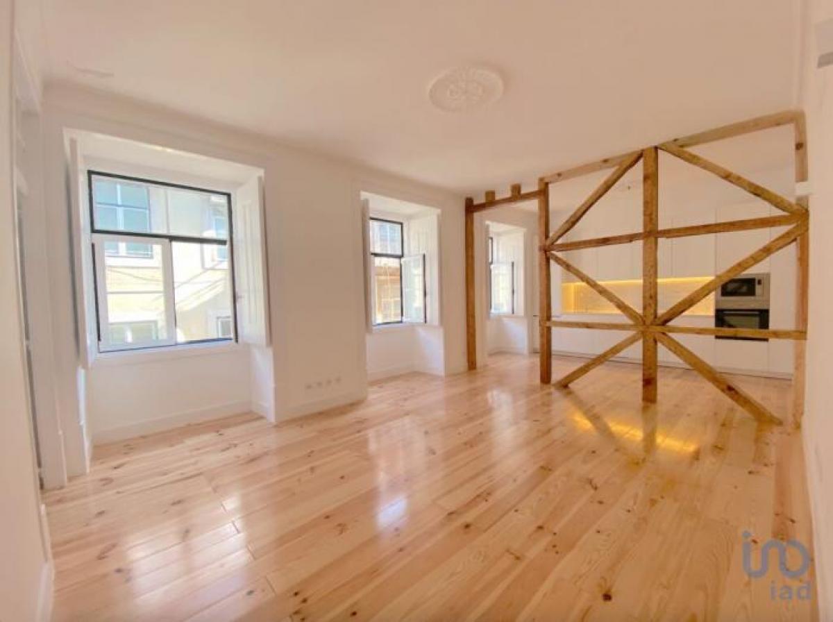 4 Schlafzimmer Wohnung in Lisbon, Portugal, Nr. 3648