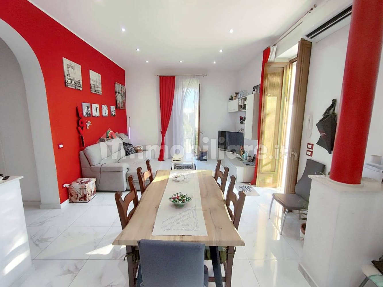 Квартира с 2 спальнями в Lequile, Италия № 331767