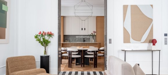 3 chambres Appartement à Madrid, Spain No. 167243 4