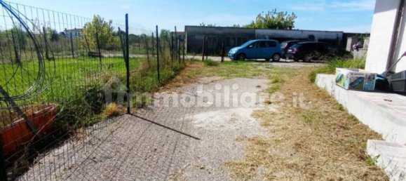 2 bedrooms Apartment in Bientina, Italy No. 351971 17