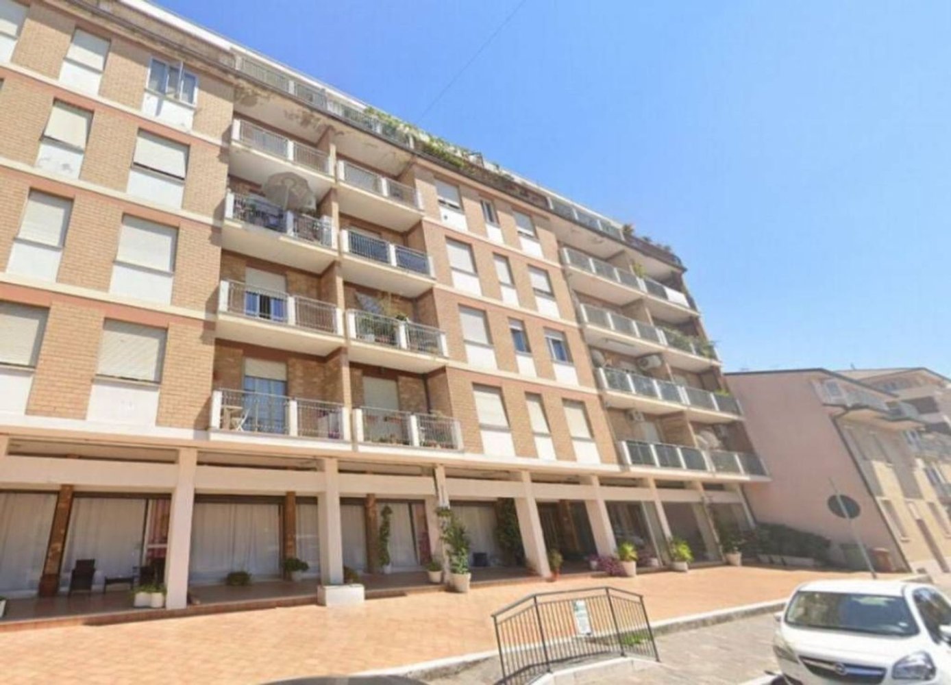 3 bedrooms Apartment in Porto Sant'Elpidio, Italy No. 371212
