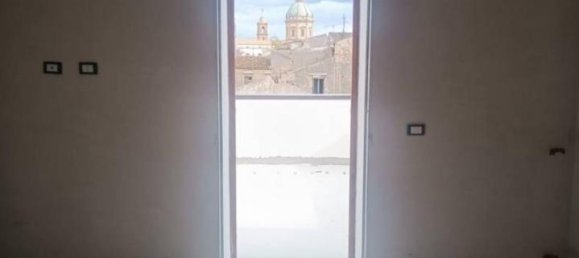 Apartamento de 4 divisões em Palermo, Italy N.º 40816 16