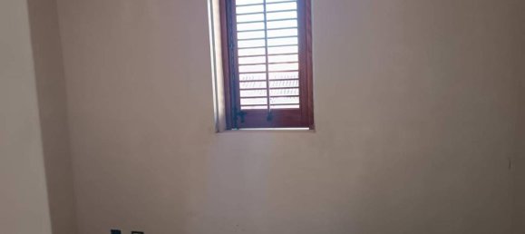 Apartamento de 4 divisões em Palermo, Italy N.º 40816 25