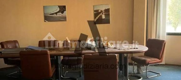 5-Zimmer Büro in Rome, Italy, Nr. 283544 3