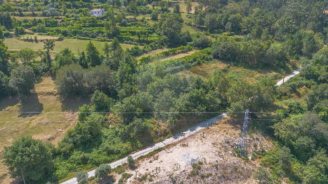 Terrain à Cinfaes, Portugal No. 269944