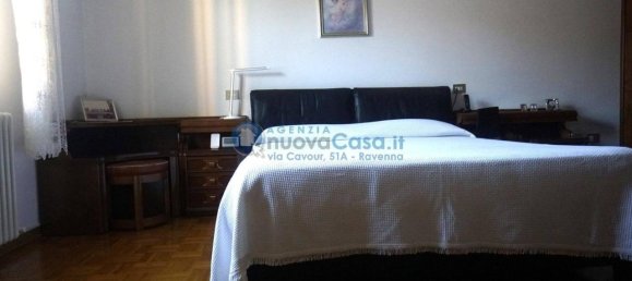 Вилла с 6 комнатами в Равенна, Италия № 37612 9