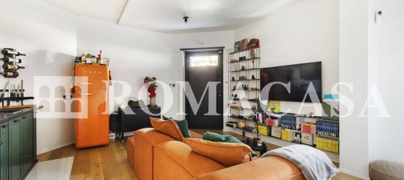 1 bedroom Apartment in Rome, Italy No. 197321 4