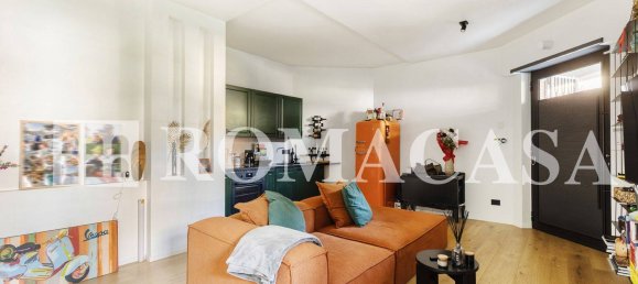 1 bedroom Apartment in Rome, Italy No. 197321 6