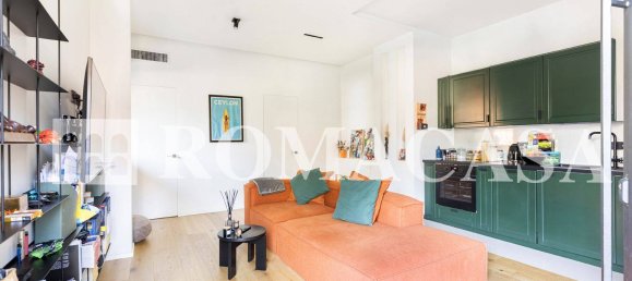 1 bedroom Apartment in Rome, Italy No. 197321 5