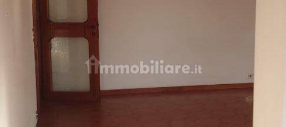 4 bedrooms Apartment in Arezzo, Italy No. 177385 2