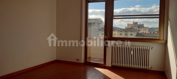 4 bedrooms Apartment in Arezzo, Italy No. 177385 16