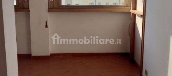 4 bedrooms Apartment in Arezzo, Italy No. 177385 8