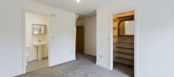 4 bedrooms House in South Molton, United Kingdom No. 13668 13