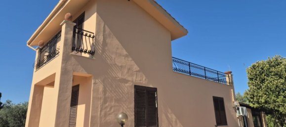 6غرفة فيلا في Carini, Italy رقم 37957 3