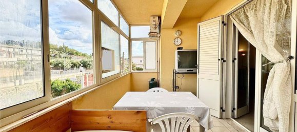 4-salle Appartement à Trappeto, Italy No. 306679 7