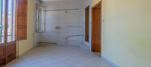 2غرفة شقة في Lucera, Italy رقم 153448 2