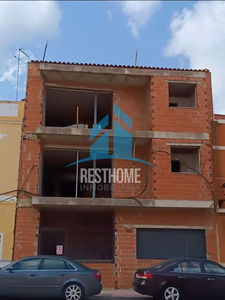 149m² Building in Favara, Spain No. 250945