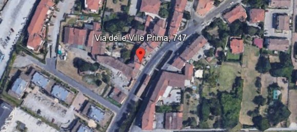 5 rooms Apartment in Lucca, Italy No. 51392 3