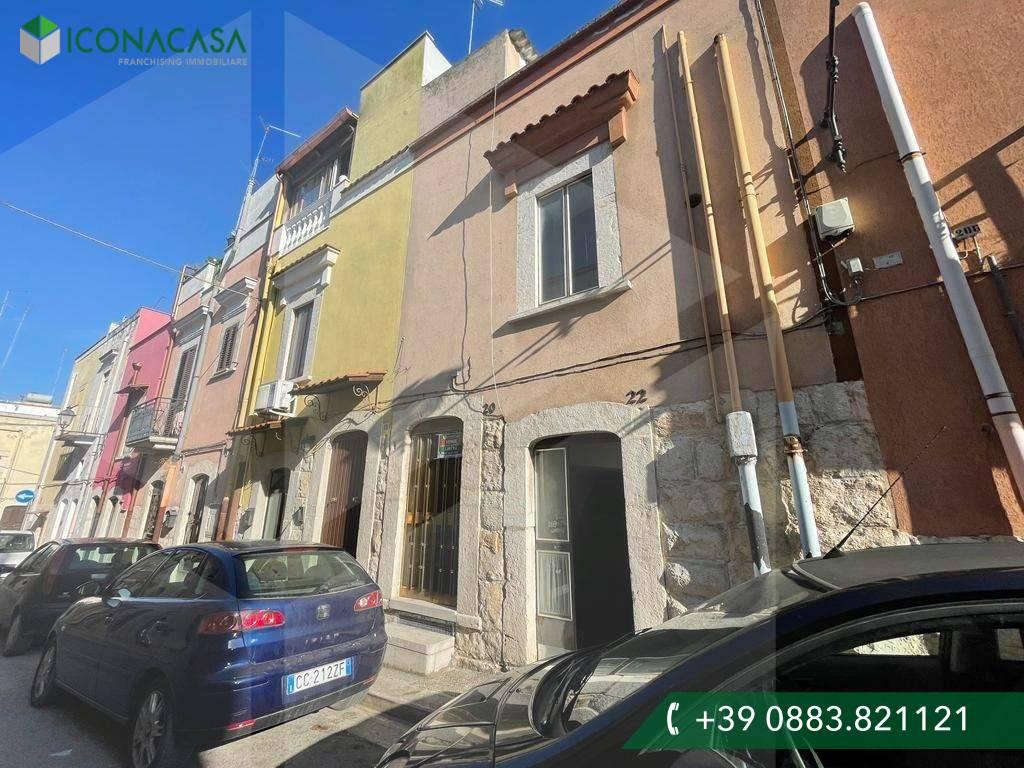 2غرفة شقة في Andria, Italy رقم 9226