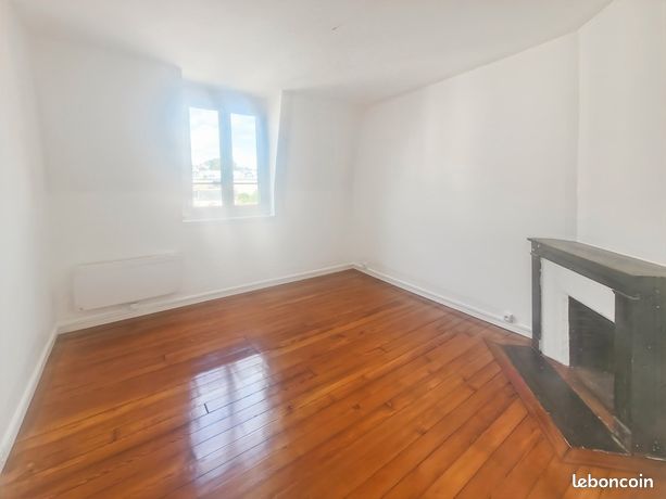 1 bedroom Apartment in Fontenay-sous-Bois, France No. 282265