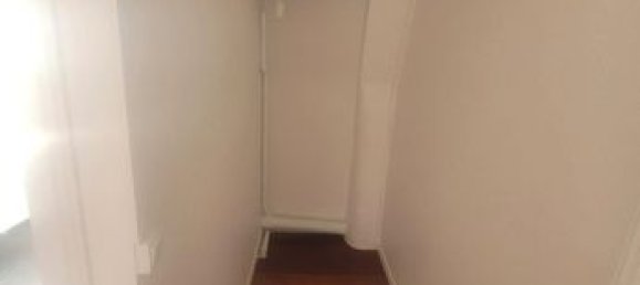 1 bedroom Apartment in Fontenay-sous-Bois, France No. 282265 7