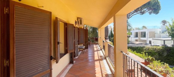 Вилла с 5 спальнями в Марбелья, Испания № 184396 17