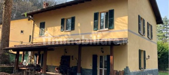 3 bedrooms Apartment in Carate Brianza, Italy No. 6272 22