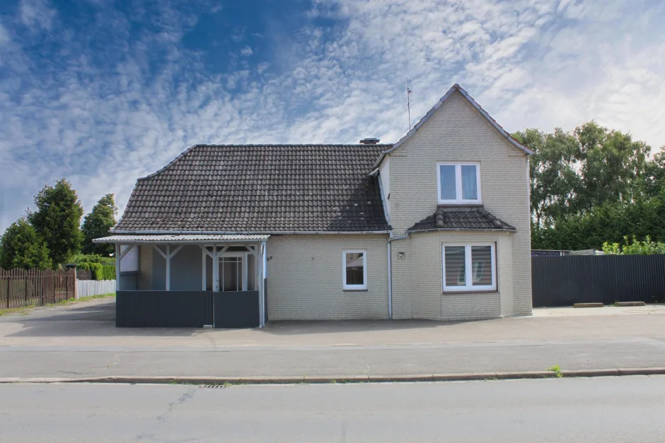 Дом с 6 комнатами в Шлезвиг-Гольштейн, Германия № 27282